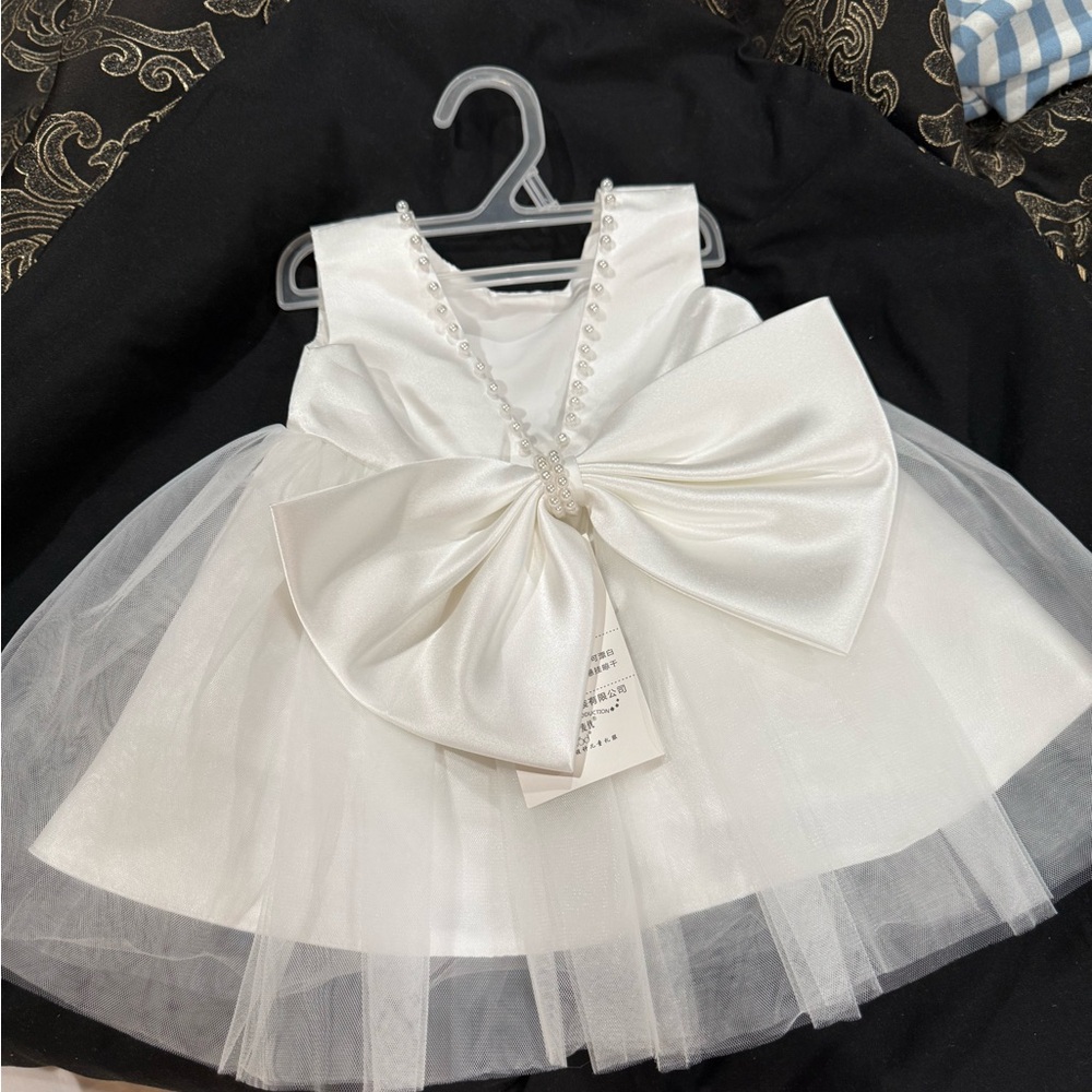 Elegant White Baby Dress with Bow